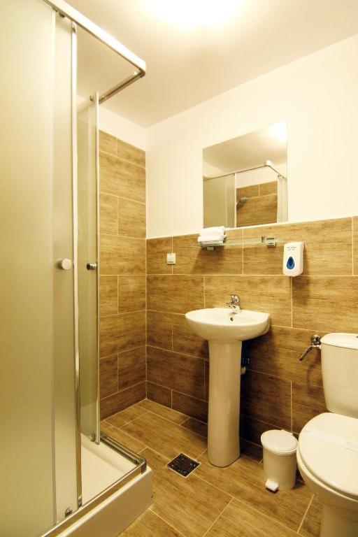 Casa Grinda Hotel Sibiu Buitenkant foto